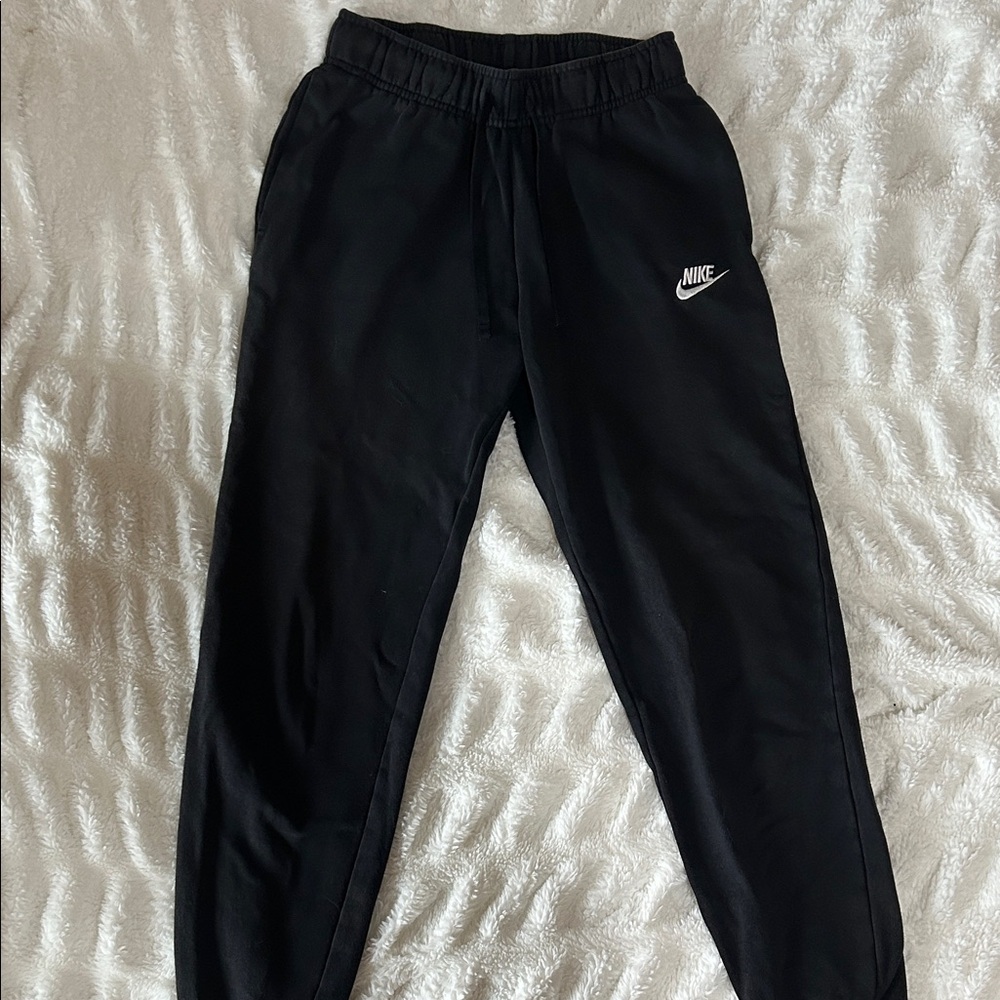 Nike Women’s Black Sweatpants